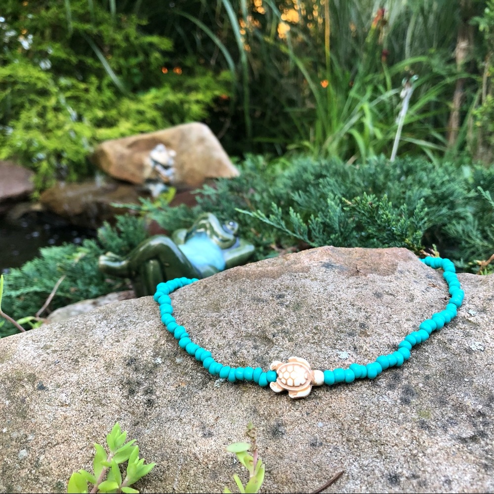 Blue beaded choker